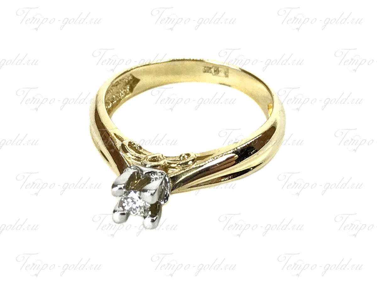 Кольцо "Трехлистник" с одним бриллиантом из желтого золота